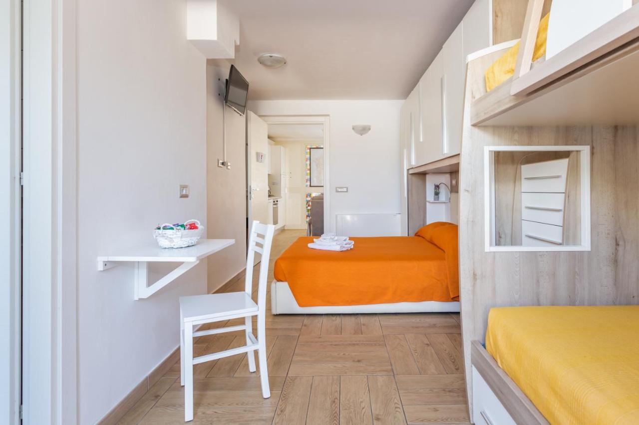 Oristano Camera Arancio Max 3Pers,Bagno,Uso Cucina Exteriör bild